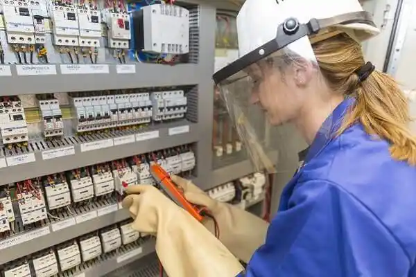 electrician Veedersburg